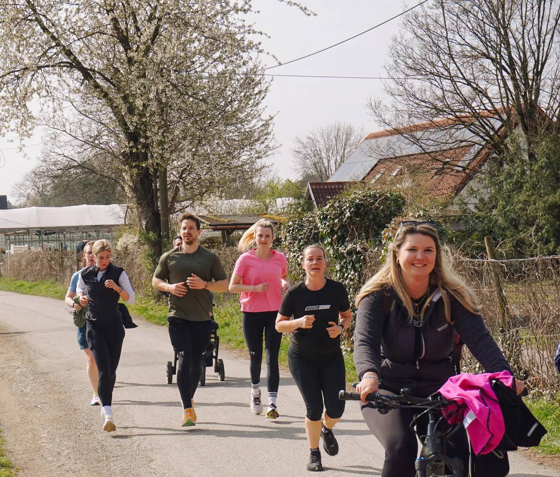 Outdoor-Training mit der STRONGFIT Community